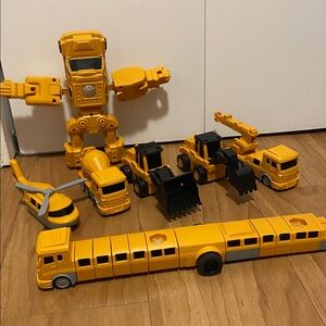 (28 Piece) Magnetic Vehicle Building Toys